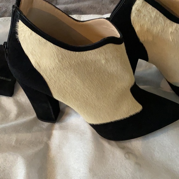 Nicholas Kirkwood- Calf Skin Booties - Picture 2 of 3